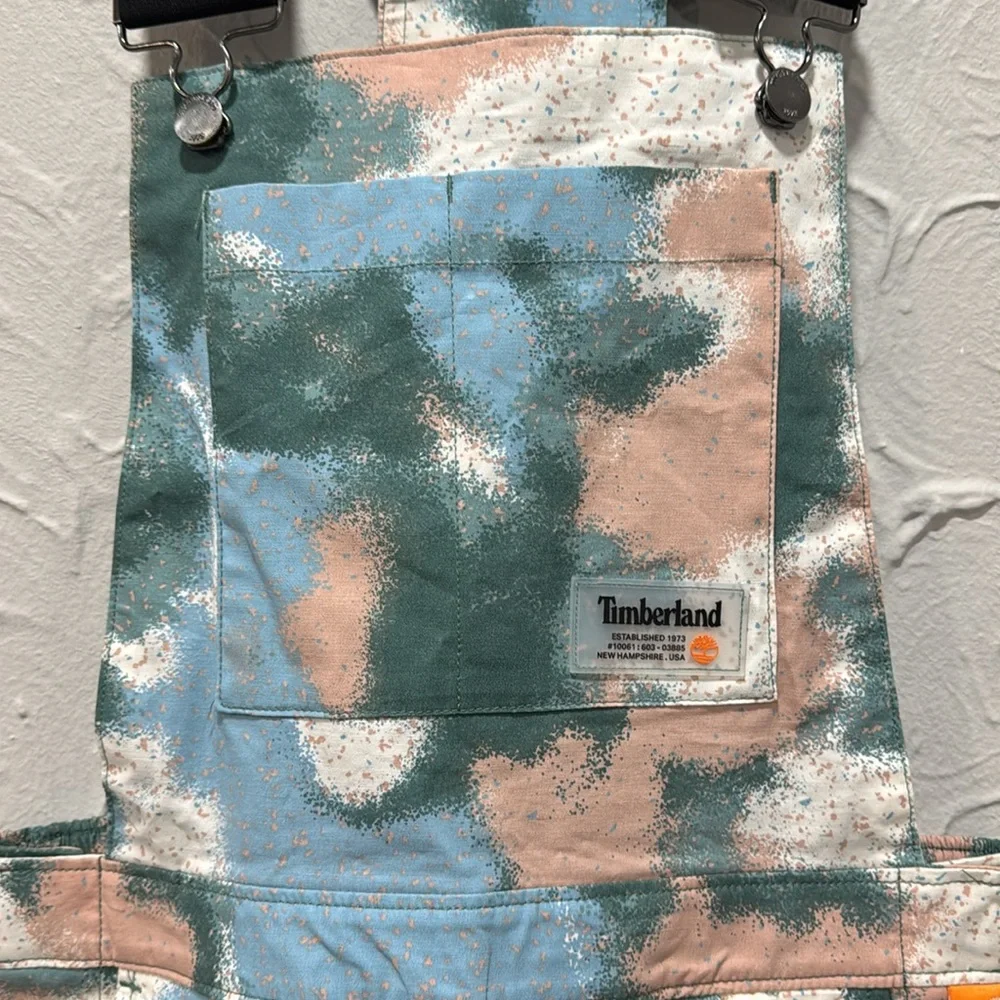 Timberland Camouflage Print Overalls Shorts - Sizes: XS, Small - Picture 2 of 8